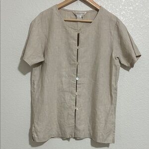 All Week Long Cream or Beige Short Sleeve Button Top Size 8